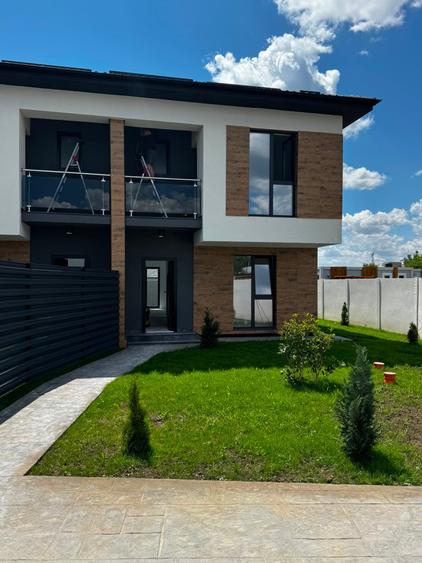 Duplex cu 4 camere cu Teren 270 Mp în Rahova