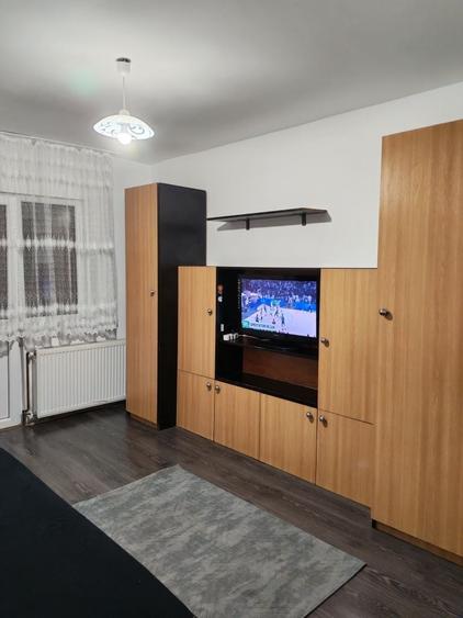 Garsonieră decomandată în Exterior Vest