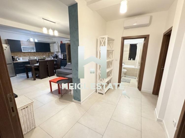 Apartament cu 3 camere semidecomandat, mobilat în Braytim