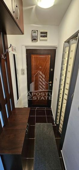 Apartament cu 2 camere nedecomandat, mobilat în Intim
