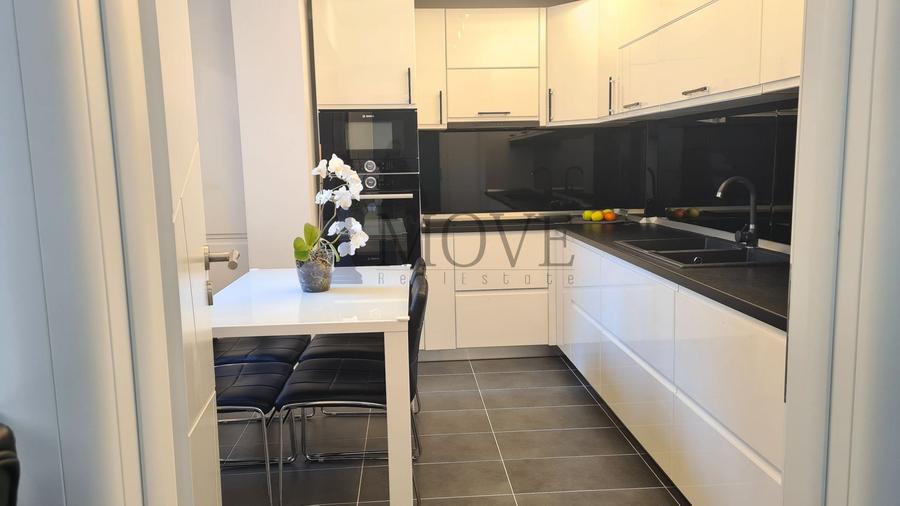 Apartament cu 2 camere semidecomandat, mobilat în Domenii