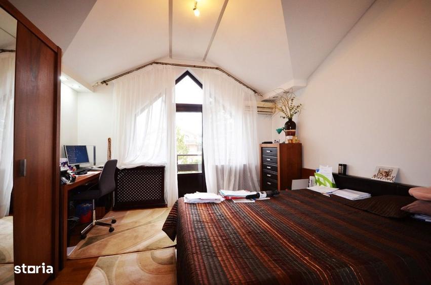Casă cu 4 camere în Păun