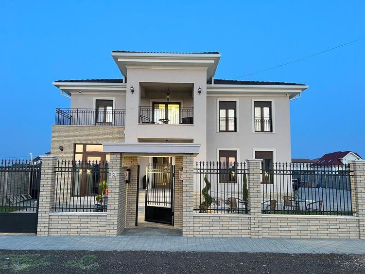 Casă cu 4 camere în Moșnița Nouă