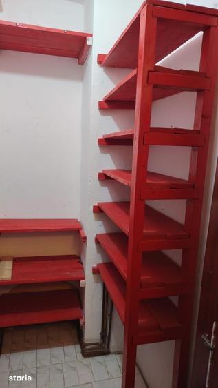 Inchiriez ap. cu 3 camere, 2 balcoane, Zona C.R.Vivo - 1