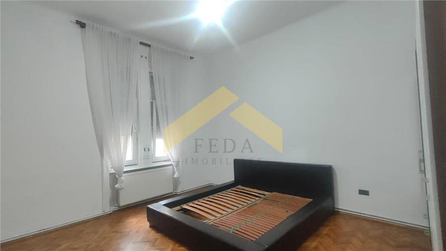Apartament cu 4 camere circular în Podgoria