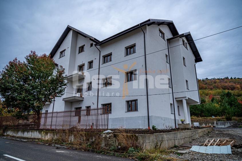 Apartament cu 2 camere semidecomandat în Exterior Sud