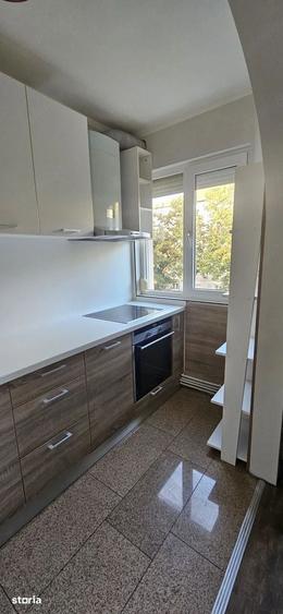 Apartament cu 3 camere în Olimpia-Stadion
