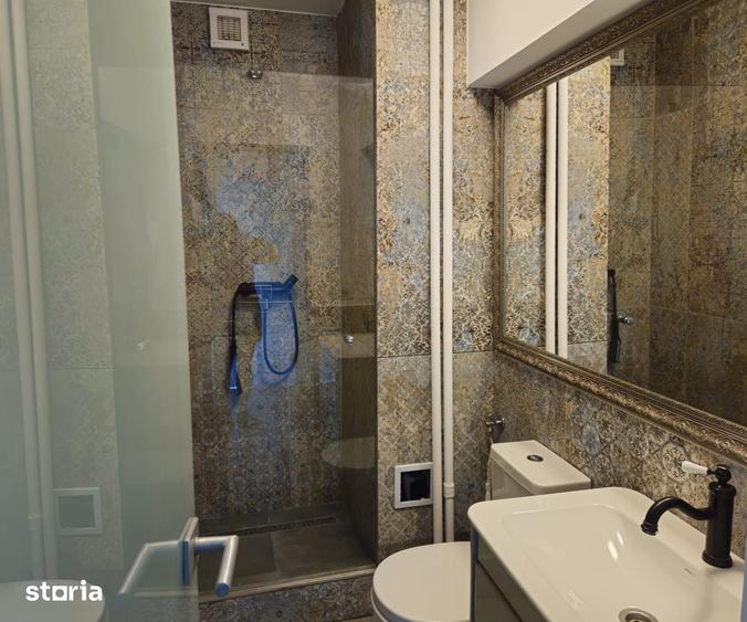 Apartament cu 3 camere în 13 Septembrie