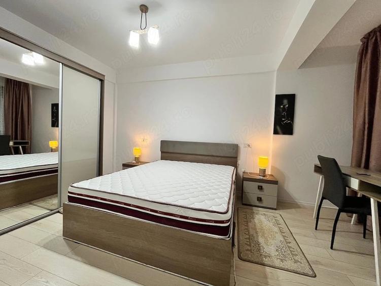 Apartament cu 2 camere nedecomandat în Tractorul