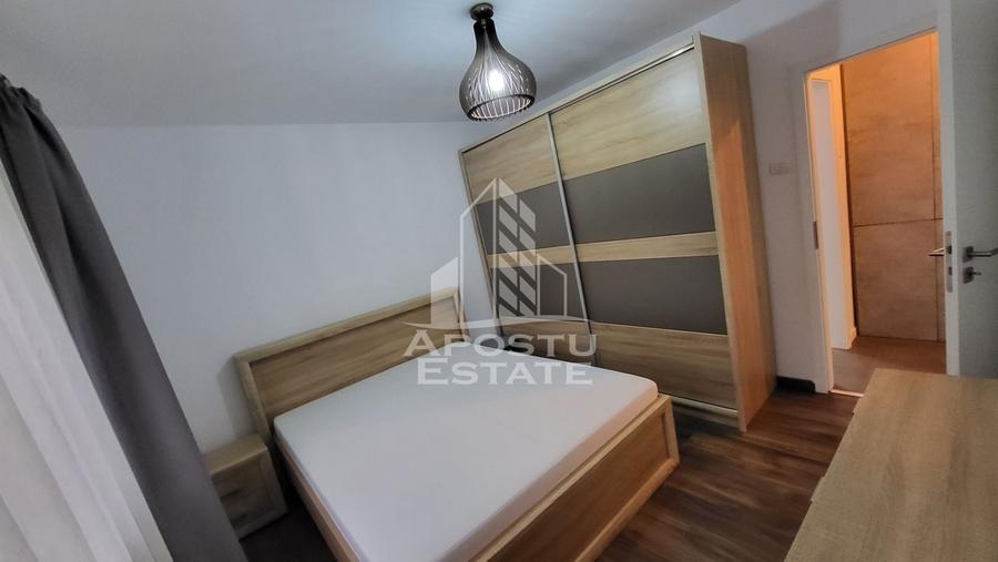 Apartament cu 3 camere decomandat, mobilat în Aradului