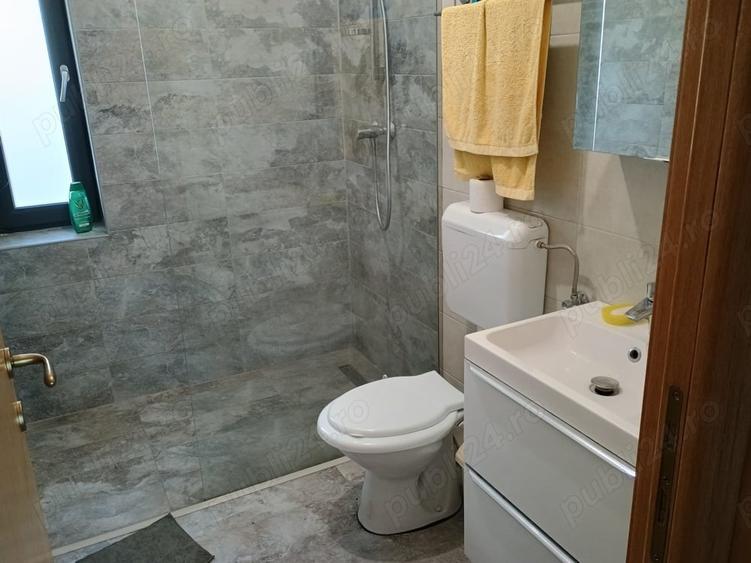 Casă cu 2 camere în Central