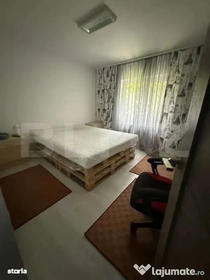 Apartament cu 5 camere decomandat în Micro 3