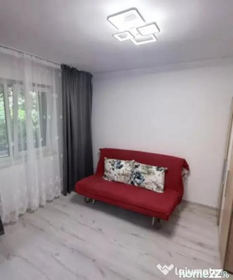 Garsonieră nedecomandată în Vest