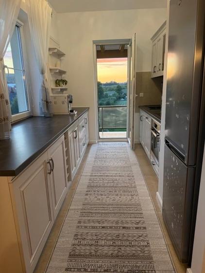 Apartament cu 4 camere, mobilat în Iris