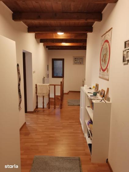 Casa de vacanta spatioasa cu 5 camere si 3 bai - 12