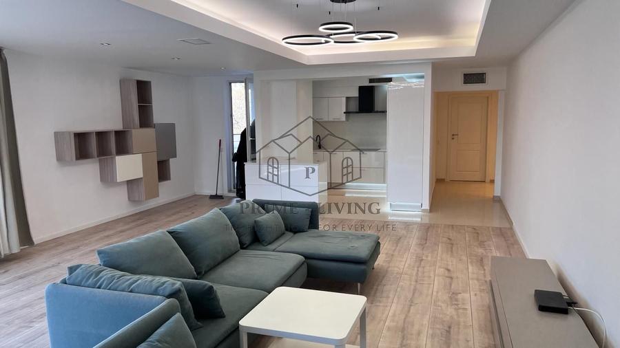 Apartament cu 4 camere decomandat, mobilat în Șoseaua Nordului