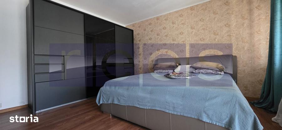 Casă cu 10 camere cu Teren 410 Mp în Pantelimon