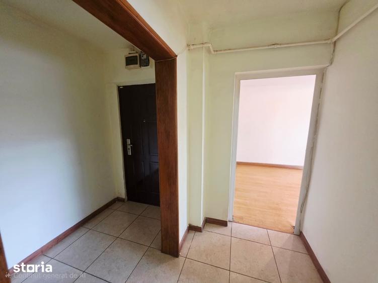 Apartament cu 2 camere decomandat în Malu Roșu