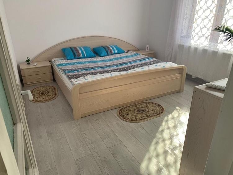 Casă cu 4 camere decomandat în Agigea