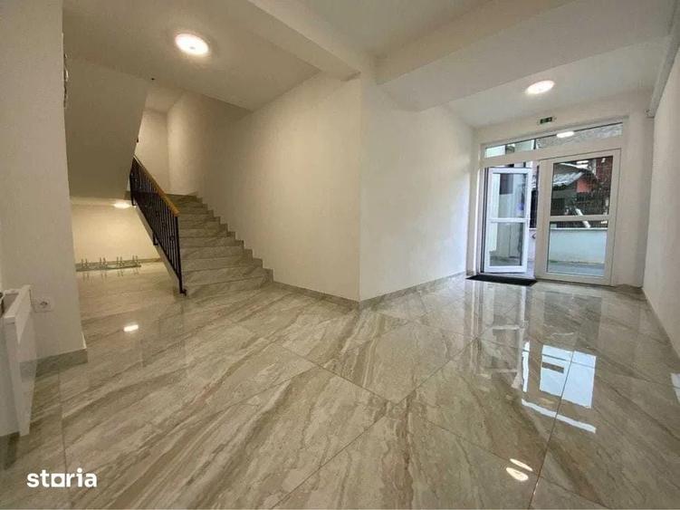 Spațiu comercial, de 95 mp, în Central
