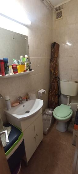 Apartament cu 3 camere decomandat în Sebastian