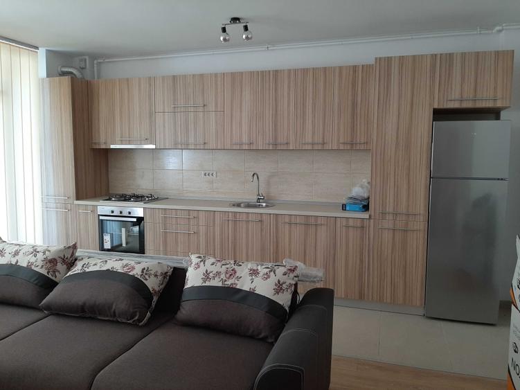 Apartament cu 2 camere semidecomandat în Malul Mureșului