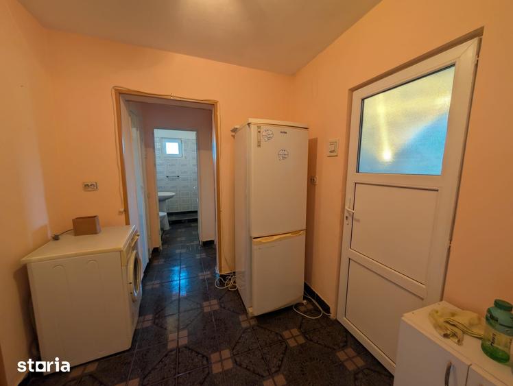Apartament cu 2 camere decomandat în Vest