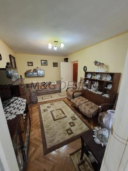 Apartament cu 2 camere decomandat în Complex Studențesc