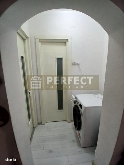 Apartament cu 3 camere semidecomandat în Nord