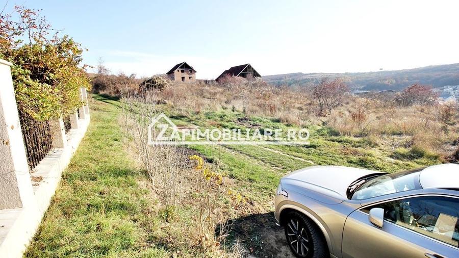 Teren Construcții de 676 mp, în Corunca