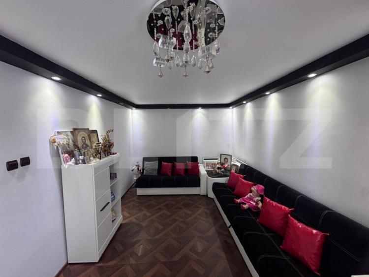 Casă cu 3 camere cu Teren 678 Mp în Valea