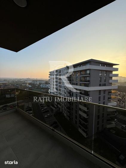 Apartament cu 3 camere, mobilat în Seleuș