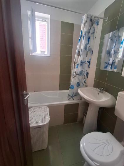 Apartament cu 2 camere decomandat în Vest