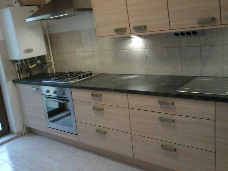 Apartament cu 2 camere decomandat în Ștefan cel Mare