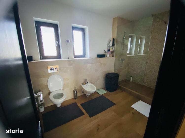 Casă cu 4 camere cu Teren 450 Mp în Ștefănești