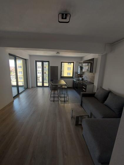 Apartament cu 2 camere decomandat în Drumul Carului