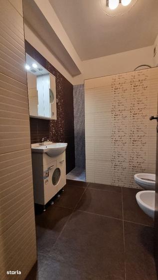 Apartament cu 3 camere în UTA