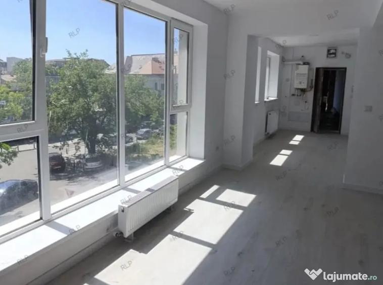 Spațiu comercial, de 100 mp, în Ștefan cel Mare