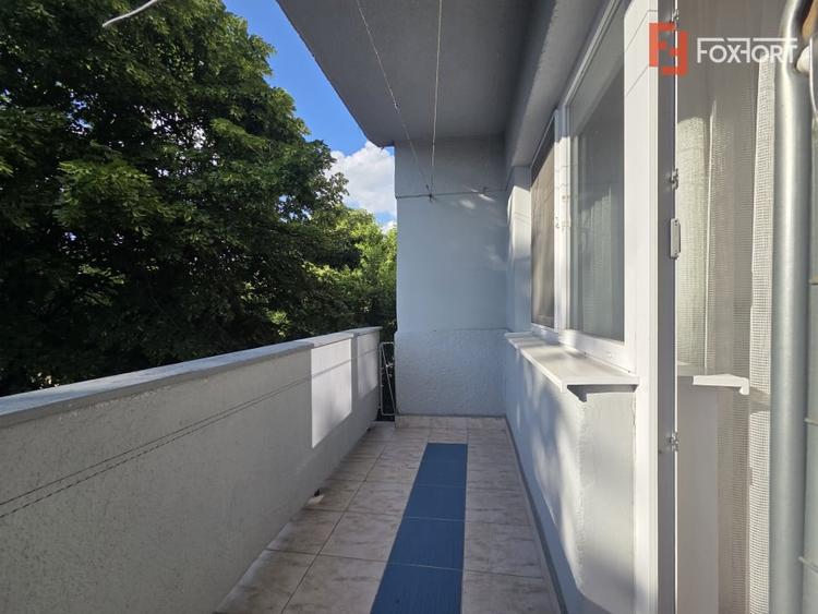 Apartament cu 2 camere semidecomandat, mobilat în Podgoria