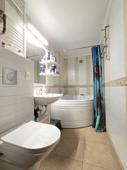 Apartament cu 4 camere semidecomandat, mobilat în Brâncoveanu