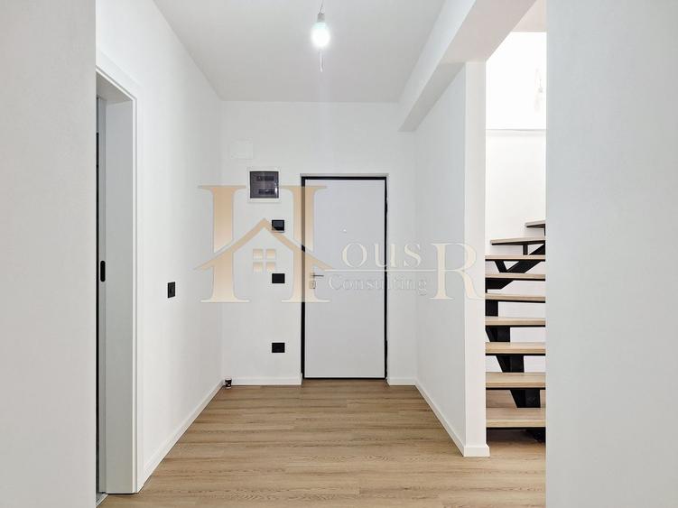 Apartament cu 4 camere decomandat în Girocului