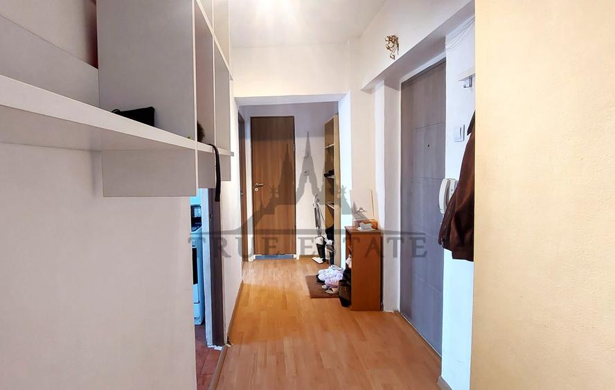 Apartament cu 2 camere decomandat în Moșilor