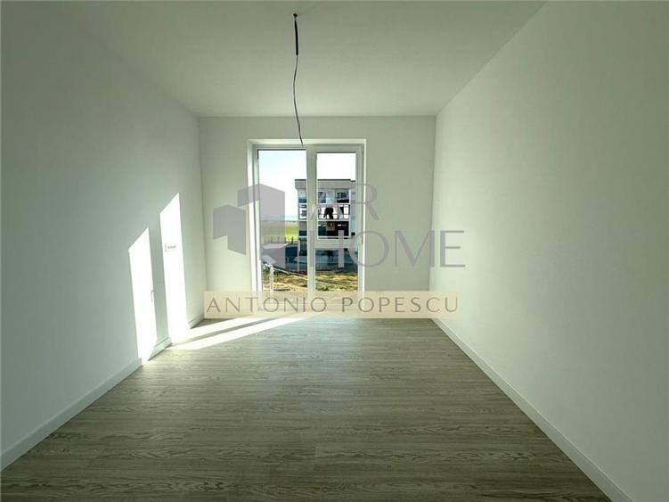 Apartament cu 3 camere decomandat în Albert