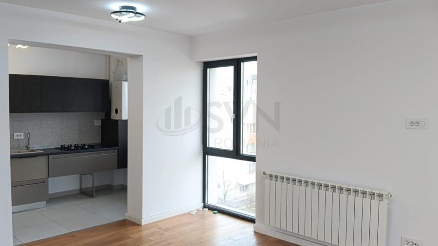 Apartament cu 2 camere decomandat în Aviației — fotografia 3