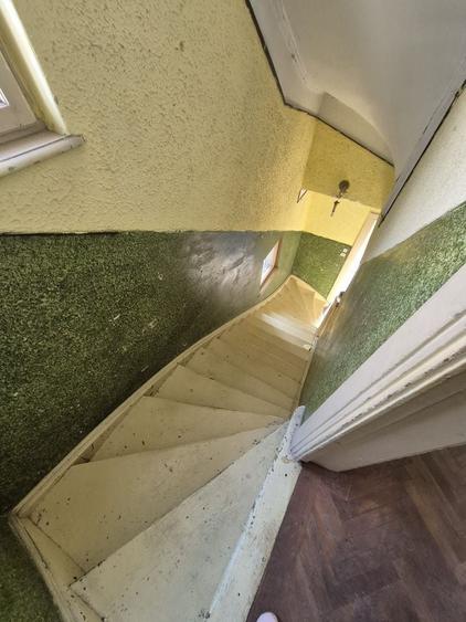Casă individuală cu 3 camere cu Canalizare în Cotroceni