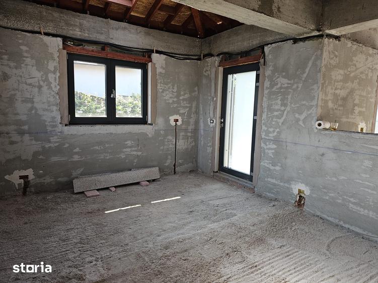 Casă cu 3 camere cu Teren 545 Mp în Central