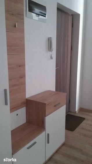 Apartament cu 2 camere decomandat în Dumbrăvița