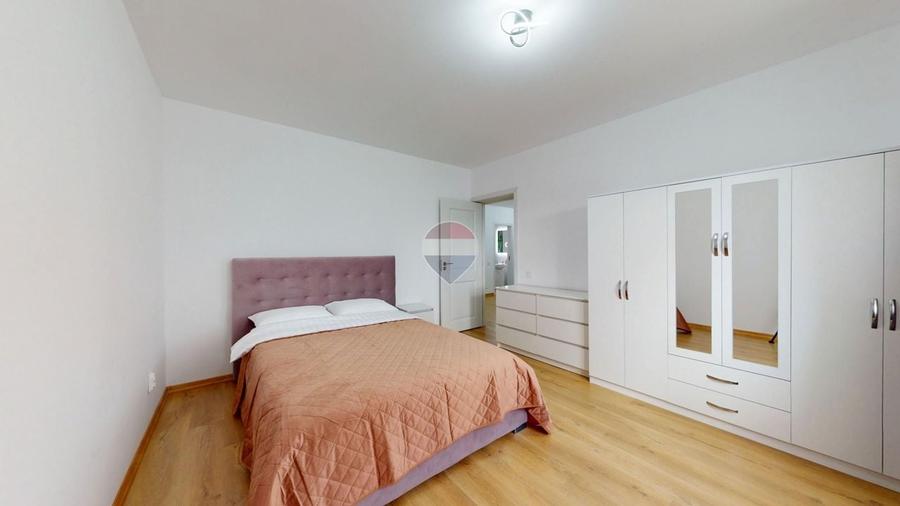 Casă individuală cu 4 camere cu Teren 400 Mp în Sânpetru