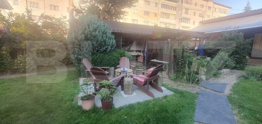 Casă cu 5 camere cu Teren 522 Mp în Central