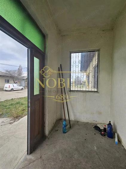Spațiu comercial, de 483 mp, în Est